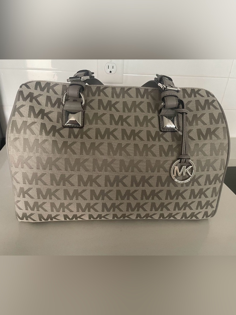 Michael Kors Grayson Medium Signature Canvas Satchel – New/Never Used